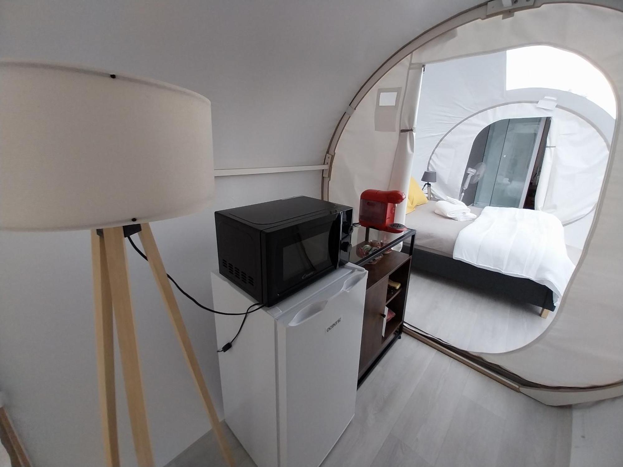 La Bubble Hotel La Salvetat-Peyrales ภายนอก รูปภาพ